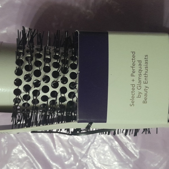 Host pic🥰💟💜GSQ BY GLAMSQUAD Ceramic thermal round brush nwt - Picture 3 of 4